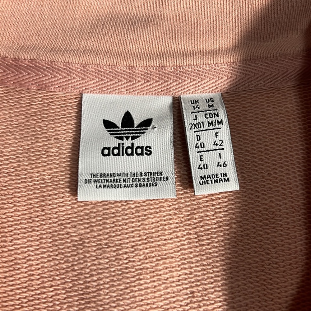 adidas crop quarter zip! - Picture 5 of 6